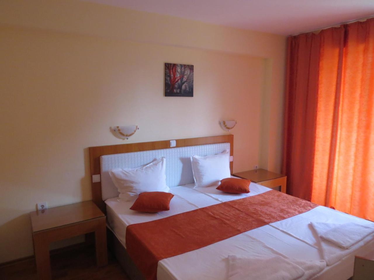 Family Hotel Dayana Beach Sinemoretz Esterno foto