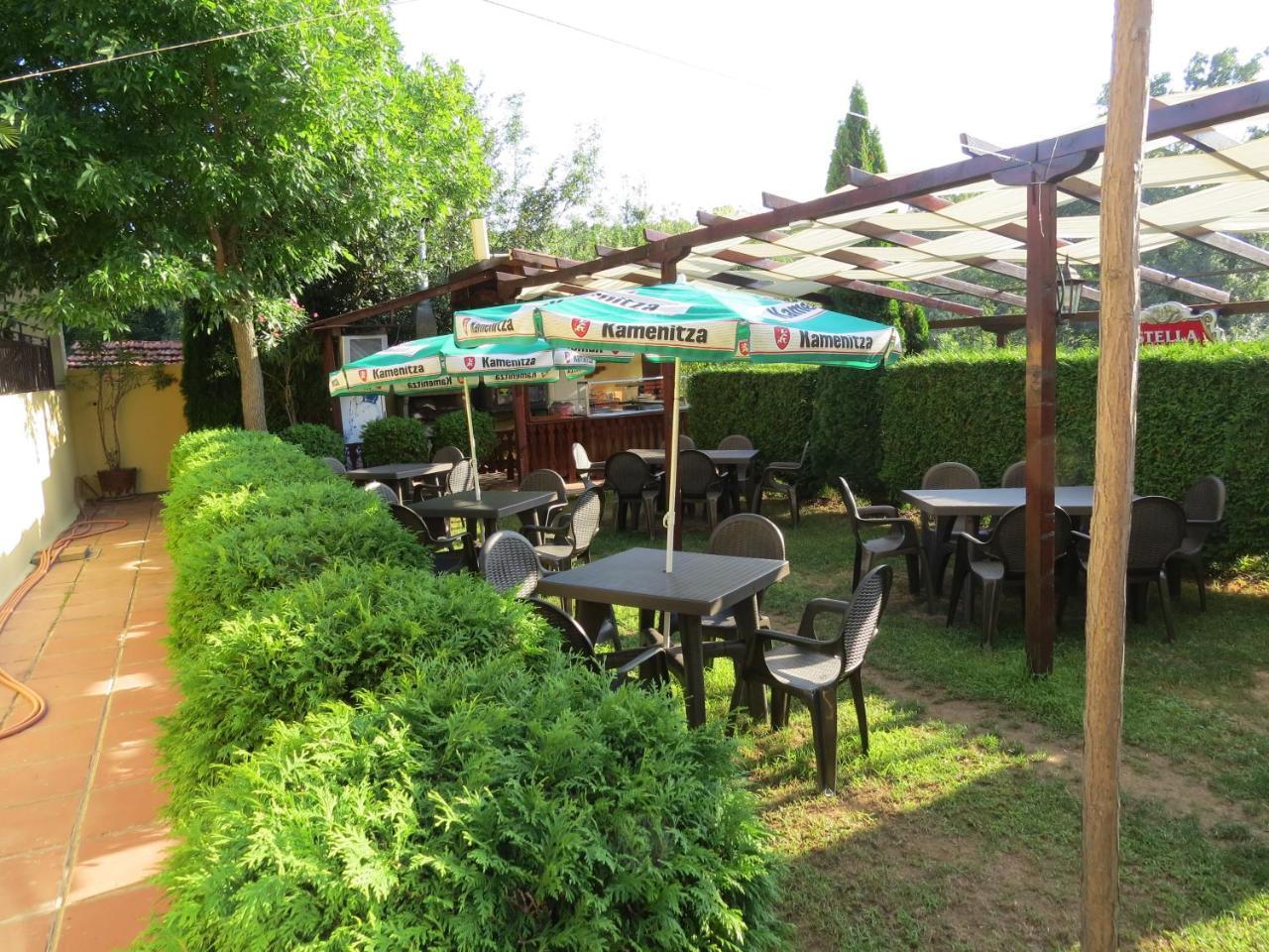 Family Hotel Dayana Beach Sinemoretz Esterno foto
