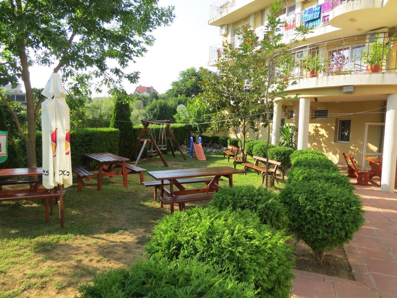 Family Hotel Dayana Beach Sinemoretz Esterno foto