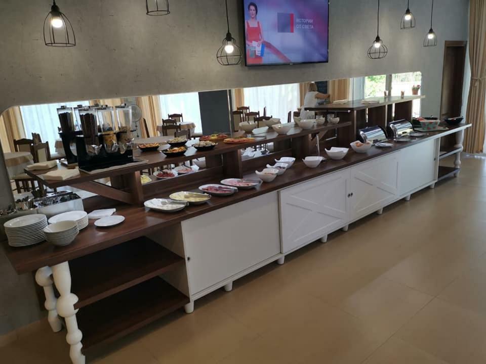 Family Hotel Dayana Beach Sinemoretz Esterno foto